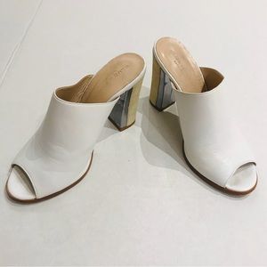 Club Monaco Peep-Toe Mules in White & Suede (Size 7.5)